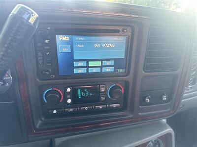2005 Cadillac Escalade AWD 6.0L V8 4dr   - Photo 36 - Boise, ID 83704