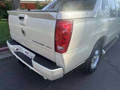 2005 Cadillac Escalade AWD 6.0L V8 4dr   - Photo 8 - Boise, ID 83704