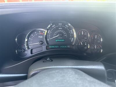 2005 Cadillac Escalade AWD 6.0L V8 4dr   - Photo 39 - Boise, ID 83704