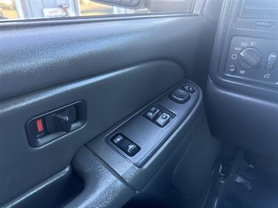 2004 Chevrolet Silverado 1500 4WD 4.8L V8 2dr   - Photo 40 - Boise, ID 83704