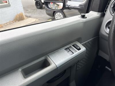 2010 Ford E 350 SD XLT 5.4L   - Photo 38 - Boise, ID 83704