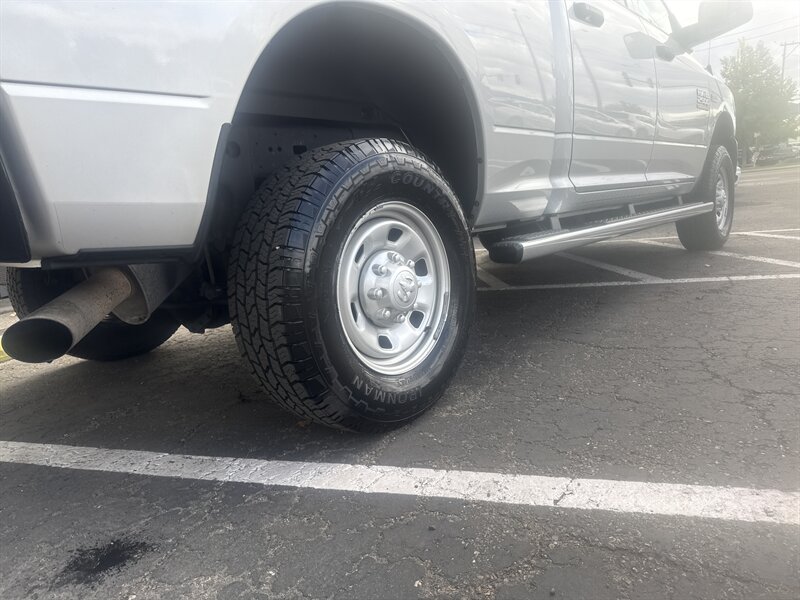 2016 Ram 2500 Tradesman photo 4