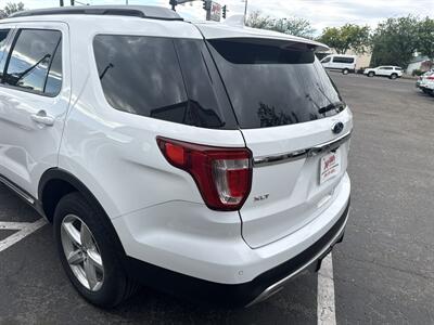2017 Ford Explorer XLT 4WD 3.5L V6 4dr   - Photo 7 - Boise, ID 83704