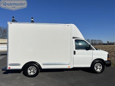 2017 Chevrolet Express 3500 10' Box   - Photo 6 - Mount Joy, PA 17552