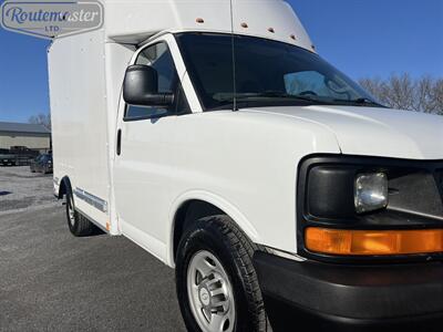 2017 Chevrolet Express 3500 10' Box   - Photo 3 - Mount Joy, PA 17552