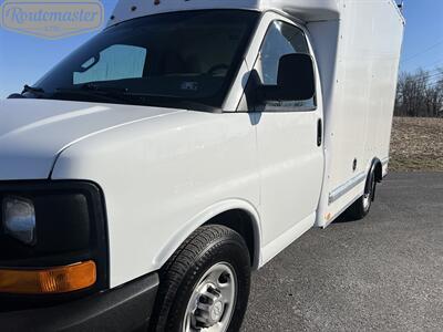 2017 Chevrolet Express 3500 10' Box   - Photo 21 - Mount Joy, PA 17552