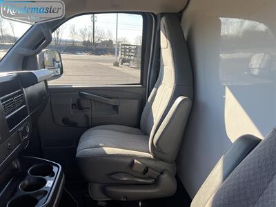 2017 Chevrolet Express 3500 10' Box   - Photo 13 - Mount Joy, PA 17552