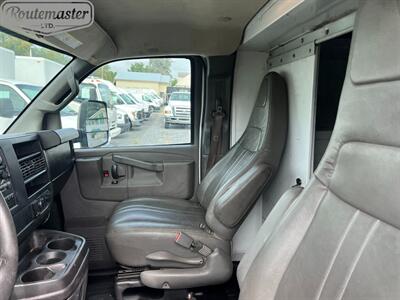 2017 Chevrolet Express 3500 11' Utility   - Photo 2 - Mount Joy, PA 17552