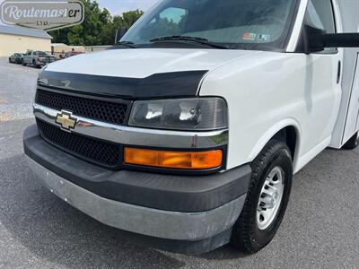 2017 Chevrolet Express 3500 11' Utility   - Photo 20 - Mount Joy, PA 17552