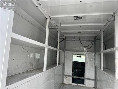 2017 Chevrolet Express 3500 11' Utility   - Photo 35 - Mount Joy, PA 17552