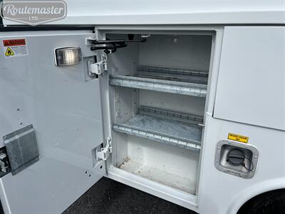 2017 Chevrolet Express 3500 11' Utility   - Photo 31 - Mount Joy, PA 17552