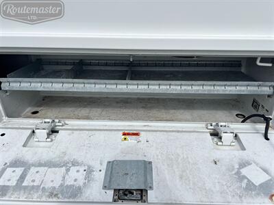 2017 Chevrolet Express 3500 11' Utility   - Photo 15 - Mount Joy, PA 17552