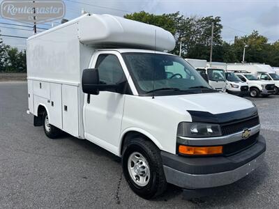 2017 Chevrolet Express 3500 11' Utility   - Photo 1 - Mount Joy, PA 17552
