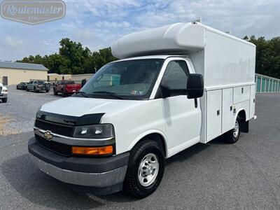 2017 Chevrolet Express 3500 11' Utility   - Photo 19 - Mount Joy, PA 17552