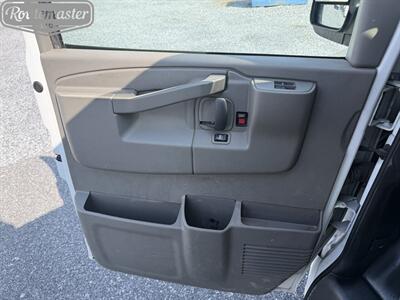 2017 GMC Savana 2500 Cargo   - Photo 17 - Mount Joy, PA 17552