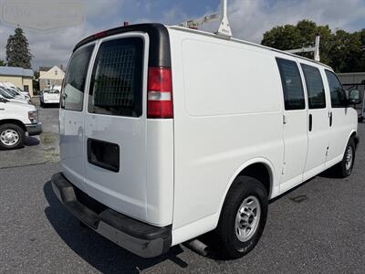 2017 GMC Savana 2500 Cargo   - Photo 5 - Mount Joy, PA 17552