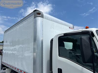 2018 Isuzu NPR 14' Box   - Photo 30 - Mount Joy, PA 17552
