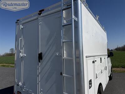2021 Chevrolet Express 3500 10' Utility   - Photo 11 - Mount Joy, PA 17552