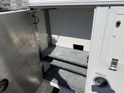 2021 Chevrolet Express 3500 10' Utility   - Photo 2 - Mount Joy, PA 17552