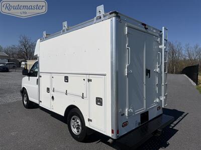 2021 Chevrolet Express 3500 10' Utility   - Photo 36 - Mount Joy, PA 17552