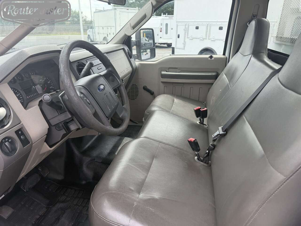 2010 Ford F-250 XL 8' Utility - Photo 19 - Mount Joy, PA 17552