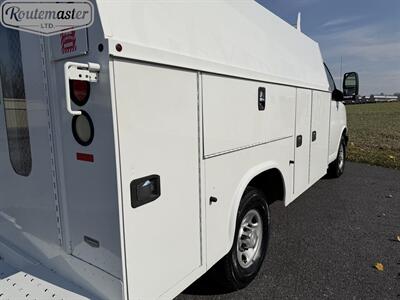 2015 Chevrolet Express 3500 10' KUV - Photo 21 - Mount Joy, PA 17552