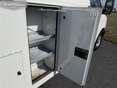 2015 Chevrolet Express 3500 10' KUV - Photo 25 - Mount Joy, PA 17552