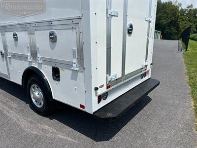 2021 Ford E-Series Van E-350 10' Utility   - Photo 22 - Mount Joy, PA 17552