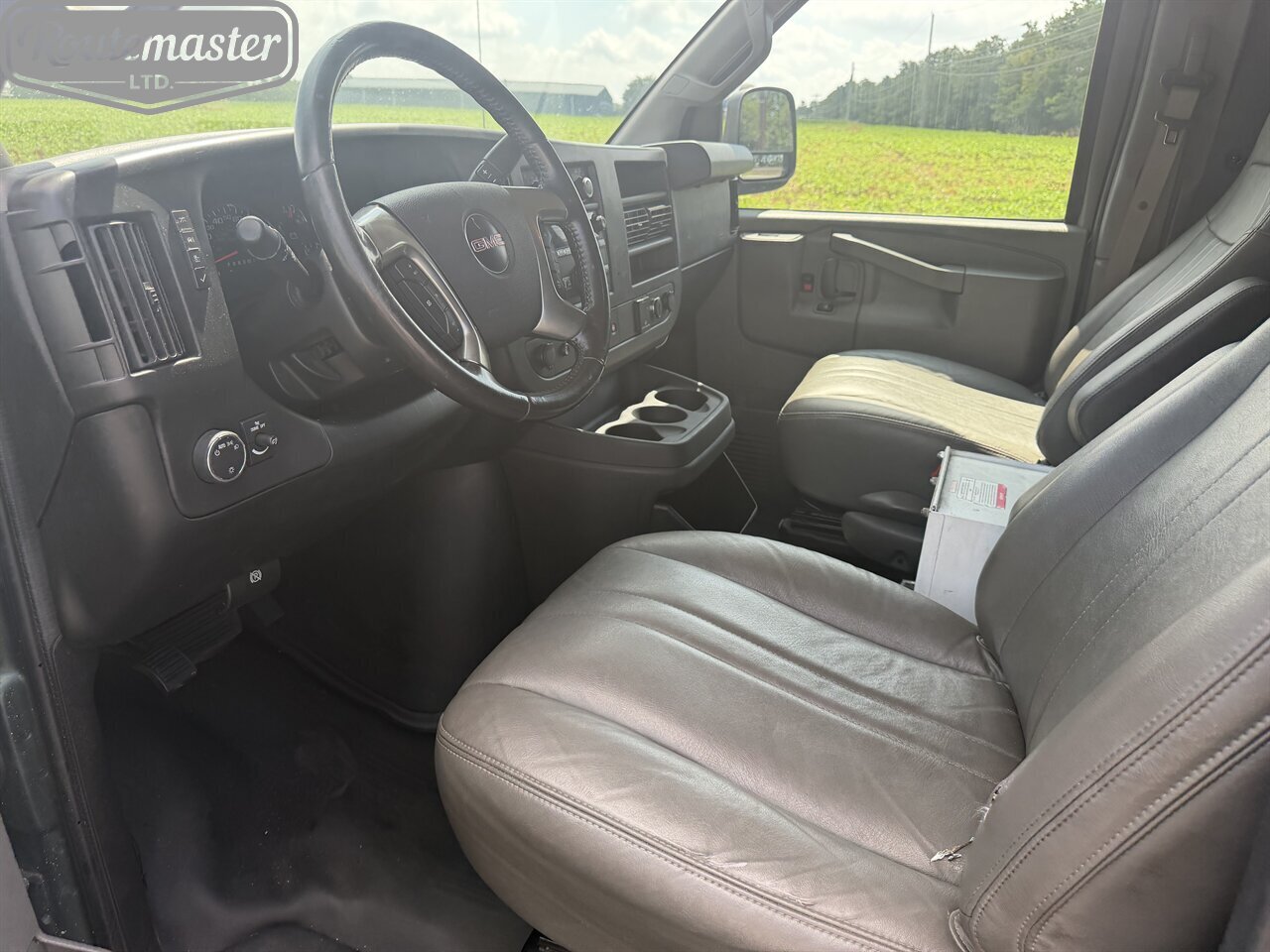 2016 GMC Savana 2500 Cargo - Photo 10 - Mount Joy, PA 17552