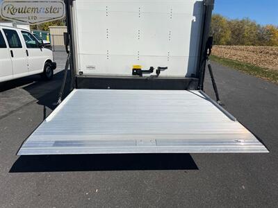 2020 Isuzu NPR 16' Box W/Lift   - Photo 29 - Mount Joy, PA 17552