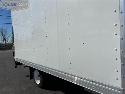 2020 Isuzu NPR 16' Box W/Lift   - Photo 24 - Mount Joy, PA 17552