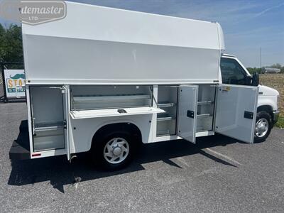 2022 Ford E-Series Van E-350 10' Utility   - Photo 9 - Mount Joy, PA 17552