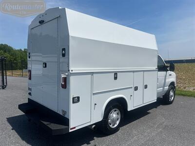 2022 Ford E-Series Van E-350 10' Utility   - Photo 6 - Mount Joy, PA 17552