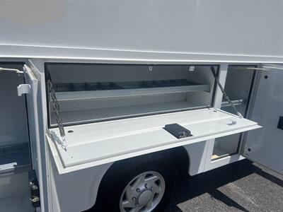 2022 Ford E-Series Van E-350 10' Utility   - Photo 11 - Mount Joy, PA 17552