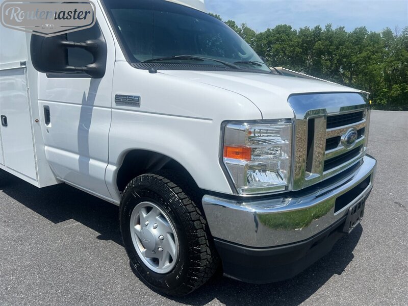 2022 Ford E-Series Van E-350 10' Utility  
