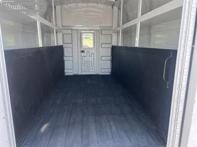 2022 Ford E-Series Van E-350 10' Utility   - Photo 15 - Mount Joy, PA 17552