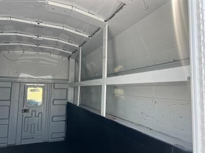 2022 Ford E-Series Van E-350 10' Utility   - Photo 16 - Mount Joy, PA 17552