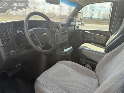 2017 Chevrolet Express 3500 11' KUV   - Photo 17 - Mount Joy, PA 17552