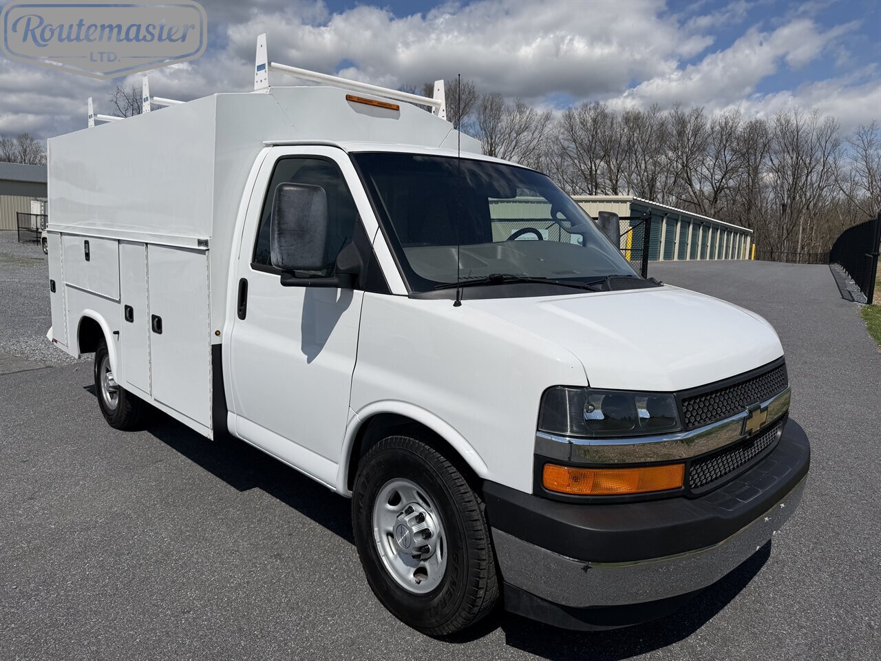 2017 Chevrolet Express 3500 11' KUV   - Photo 1 - Mount Joy, PA 17552