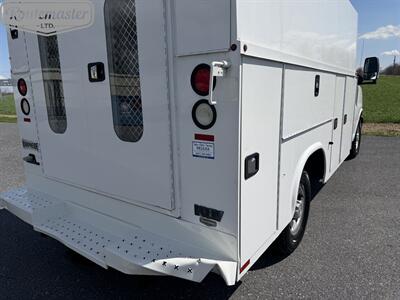 2017 Chevrolet Express 3500 11' KUV   - Photo 9 - Mount Joy, PA 17552