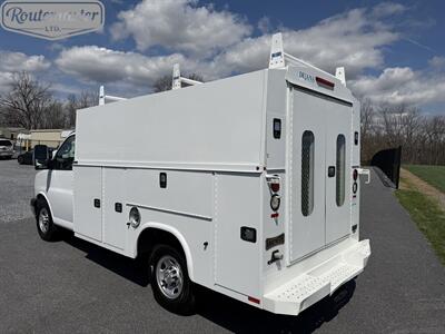 2017 Chevrolet Express 3500 11' KUV   - Photo 29 - Mount Joy, PA 17552