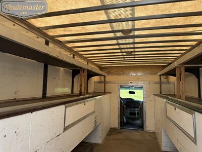 2017 Ford E-Series Van E-450 14' Utility   - Photo 28 - Mount Joy, PA 17552
