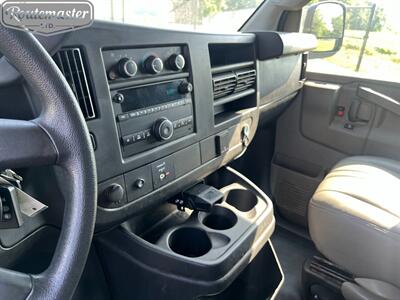 2018 Chevrolet Express 3500 10' KUV   - Photo 29 - Mount Joy, PA 17552