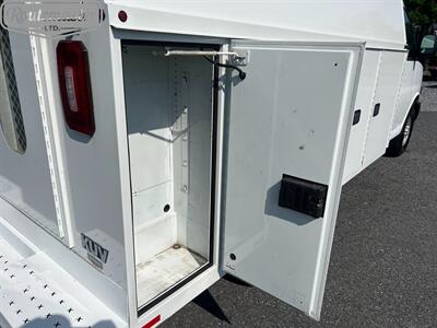 2018 Chevrolet Express 3500 10' KUV   - Photo 5 - Mount Joy, PA 17552