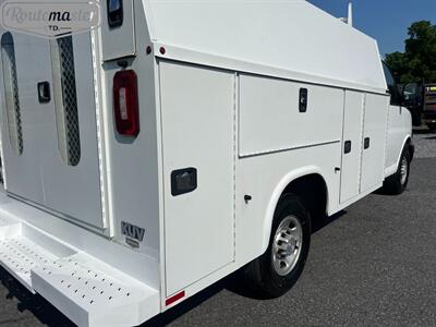 2018 Chevrolet Express 3500 10' KUV   - Photo 2 - Mount Joy, PA 17552