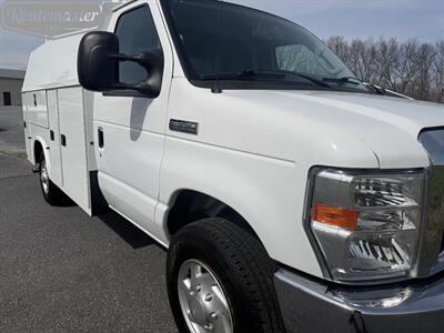 2019 Ford E-Series Van E-350 10' KUV   - Photo 20 - Mount Joy, PA 17552