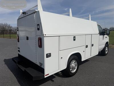 2019 Ford E-Series Van E-350 10' KUV   - Photo 25 - Mount Joy, PA 17552