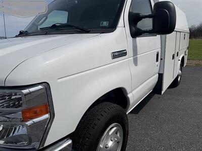 2019 Ford E-Series Van E-350 10' KUV   - Photo 11 - Mount Joy, PA 17552