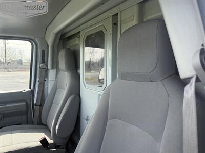 2019 Ford E-Series Van E-350 10' KUV   - Photo 4 - Mount Joy, PA 17552