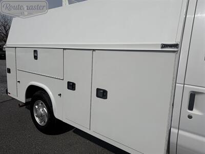 2019 Ford E-Series Van E-350 10' KUV   - Photo 23 - Mount Joy, PA 17552